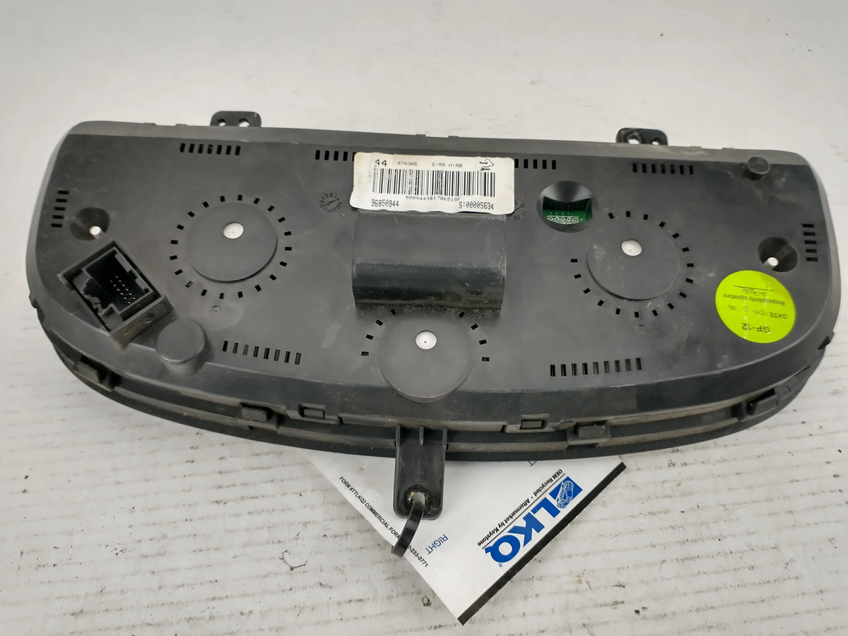 OEM Cluster 09 08 Pre-Owned Head Saturn Speedometer (Good) VUE