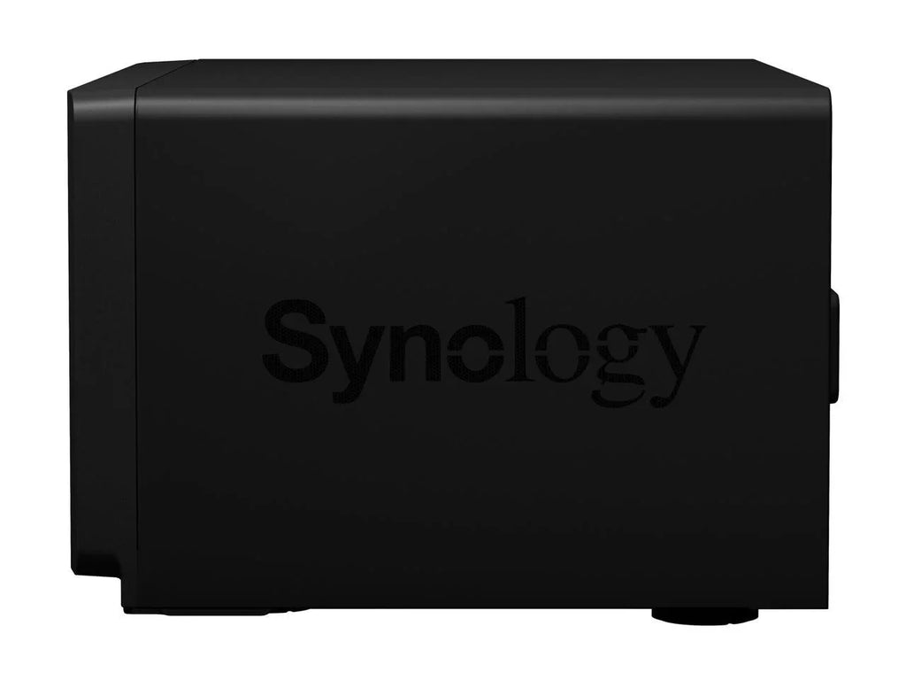 8 (Diskless) DiskStation NAS bay Synology DS1821+