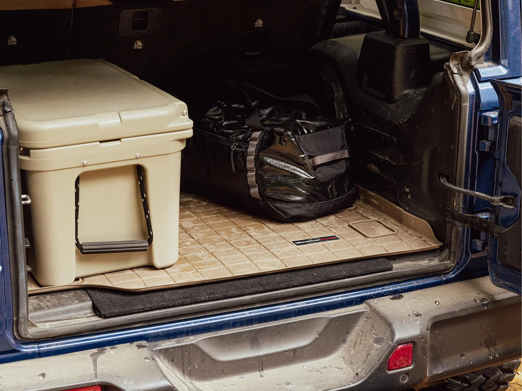 Protector with Bumper WeatherTech Liner 3rd 2008-2010 Highlander Tan Seating Behind Trunk Protector, Bumper Toyota - With with Row compatible Cargo