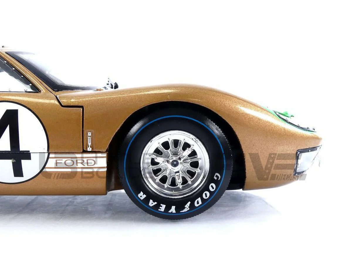 1966 Model 1-18 Gold 2 Shelby Collectibles Car GT-40 Diecast No.4 SC414 MK