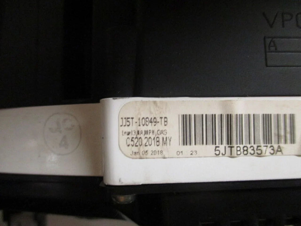 LKQ Escape Speedo MPH 35K OEM (Good) 2018 Cluster Pre-Owned Speedometer