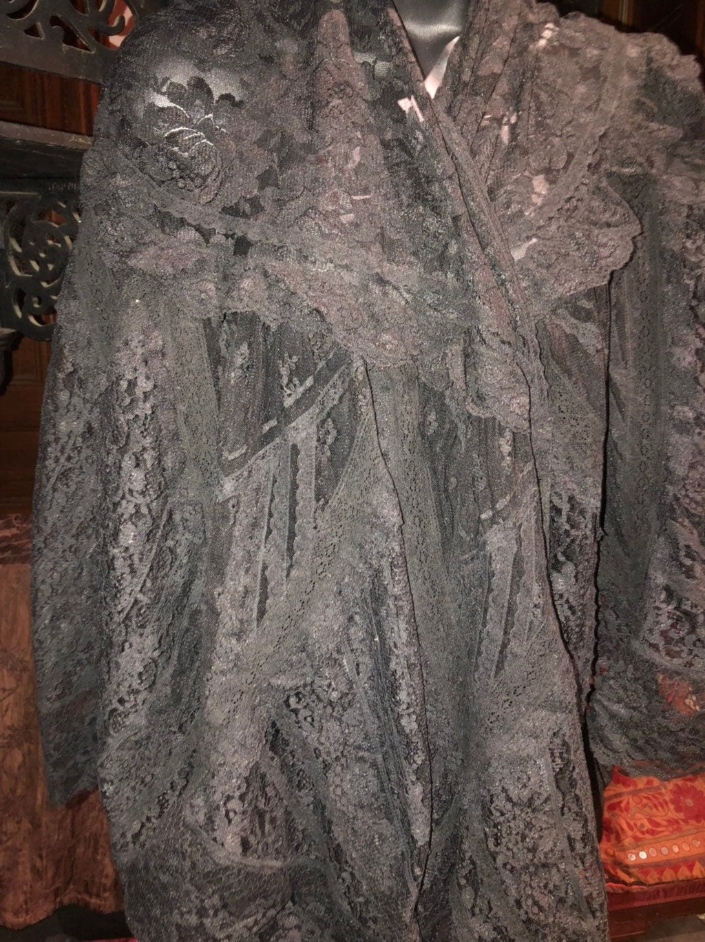 Victorian design Vintage Antique Black Summer Lace Coloered Scarf Wrap