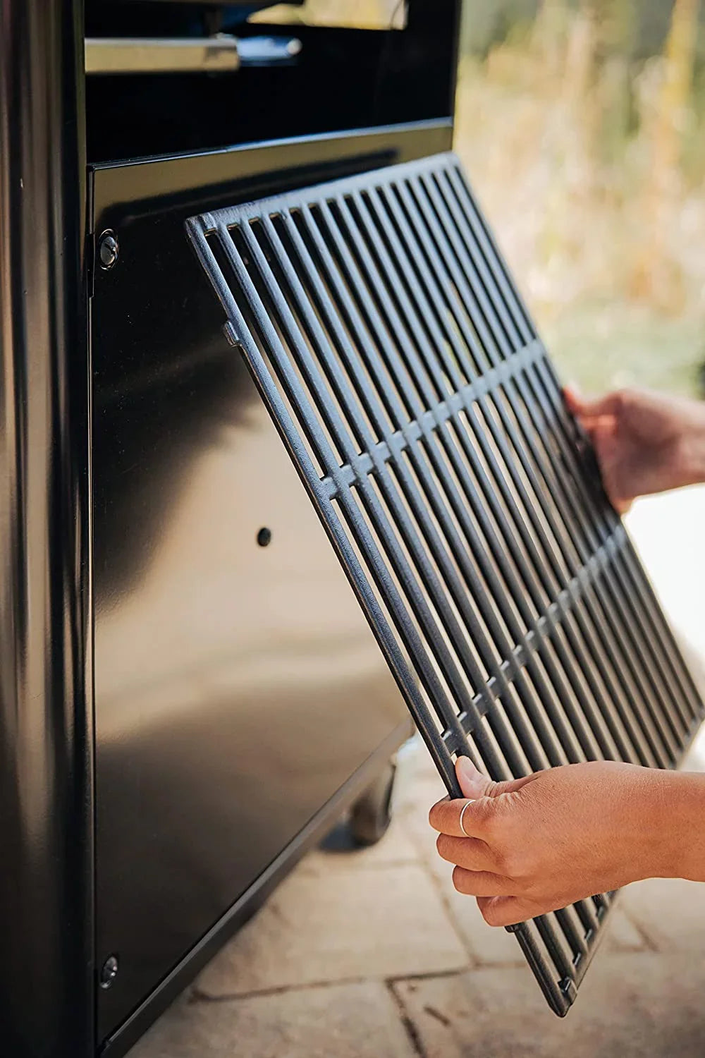 Grill Steel SX-325s with Natural Weber Genesis Gas 3-Burner Technology Stainless in Smart Smart