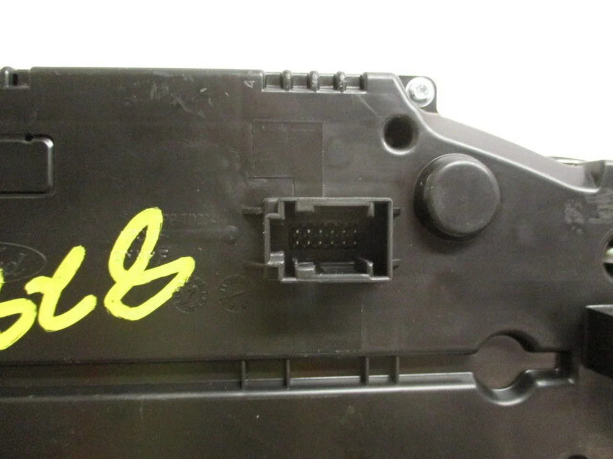 LKQ Escape Speedo MPH 35K OEM (Good) 2018 Cluster Pre-Owned Speedometer