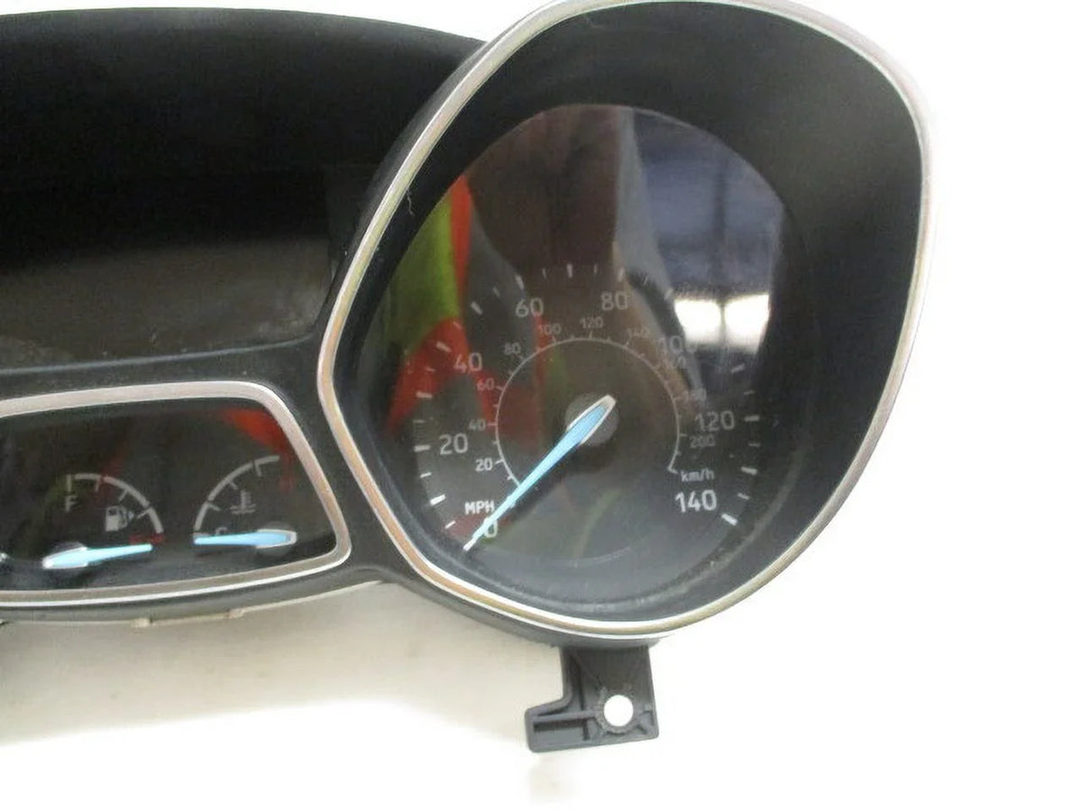 LKQ Escape Speedo MPH 35K OEM (Good) 2018 Cluster Pre-Owned Speedometer