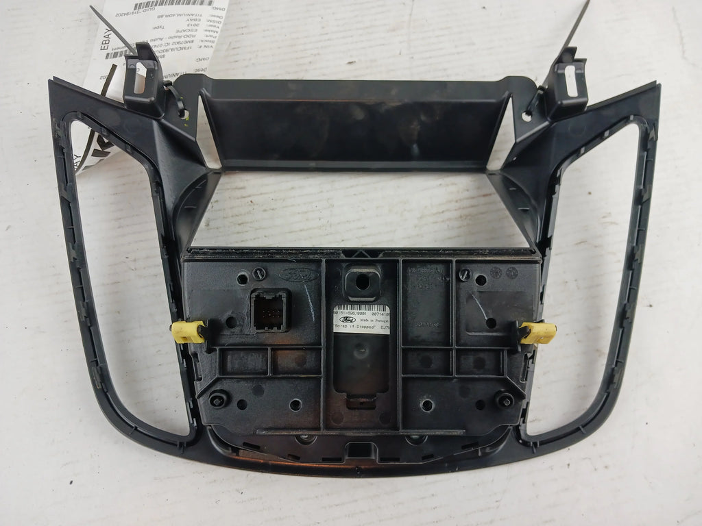 (Good) Control Pre-Owned Panel Radio OEM 2013 Escape
