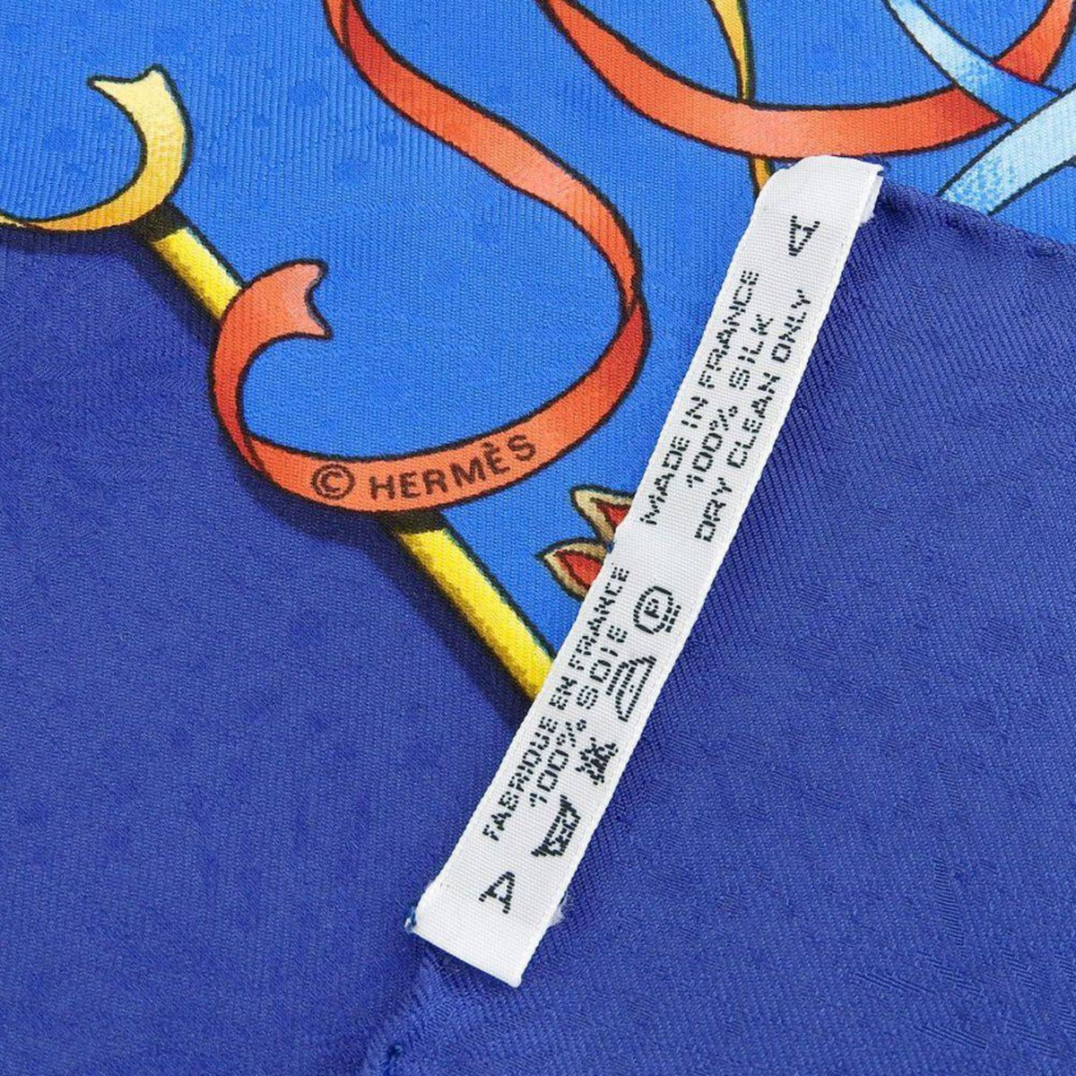 (Good) KARE90 HERMES Silk Pre-Owned Carousel Horse Park Scarf PARK LUNA Blue Amusement Muffler